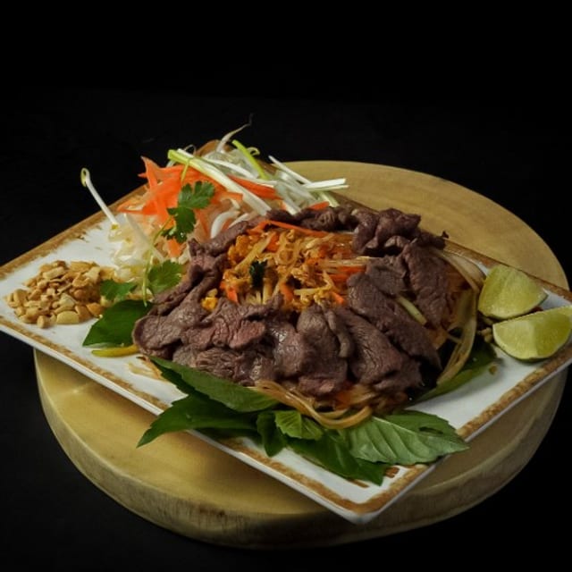 33D Beef Pad Thai.